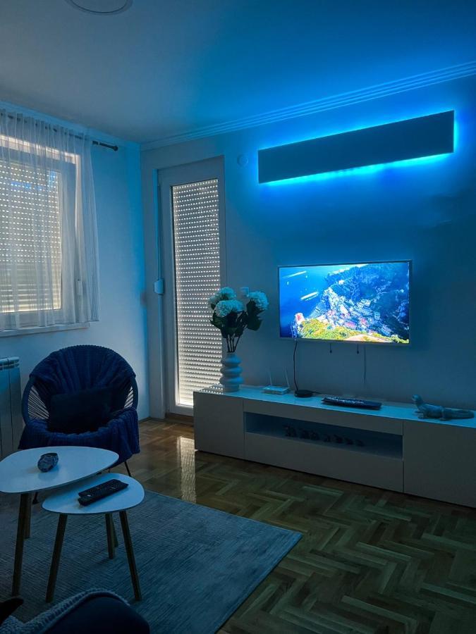 Apartman Ml Lukavica ภายนอก รูปภาพ