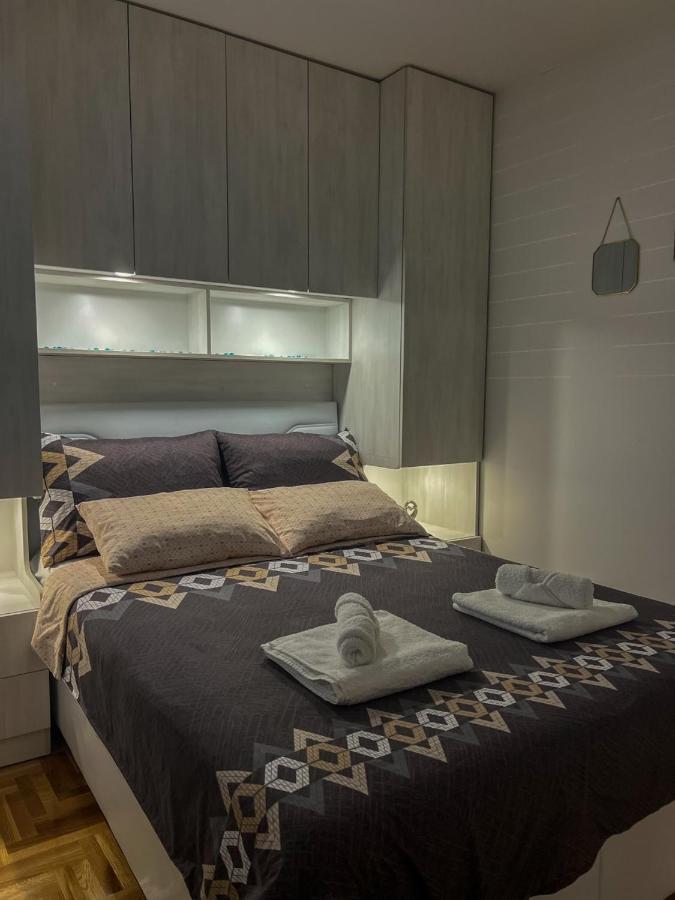 Apartman Ml Lukavica ภายนอก รูปภาพ